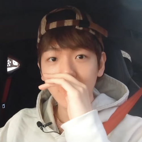 [잡담] 백현이가 잘하는 습관성 예쁜짓 | 인스티즈