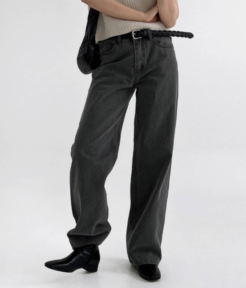 바지 색깔 골라주라🤍🤍🤍 | 인스티즈