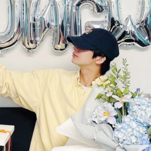 오늘 같은 날은 아침부터 같이 살고 싶다 | 인스티즈