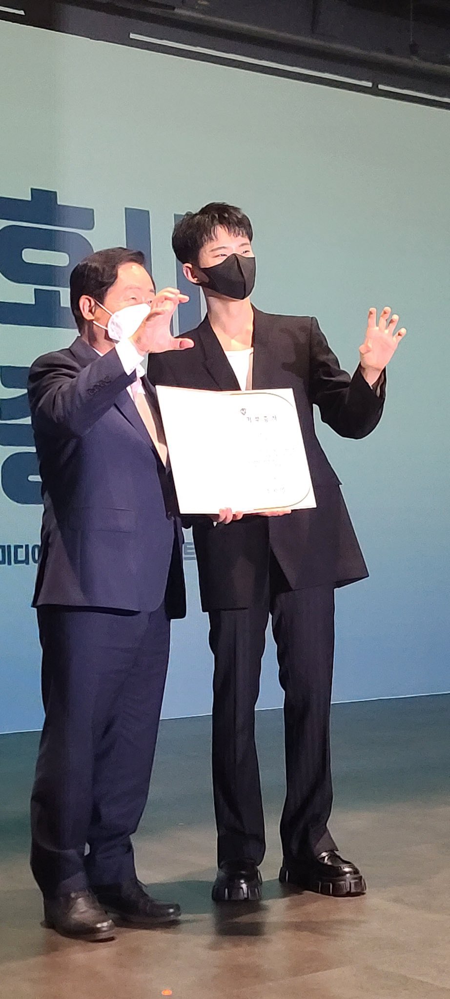 [잡담] 세븐틴 호시처럼 살아야지 | 인스티즈