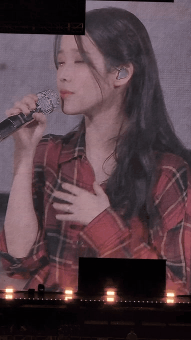 [잡담] 타팬 아이유 콘서트 다녀온 후기! + 짤, 영상 | 인스티즈