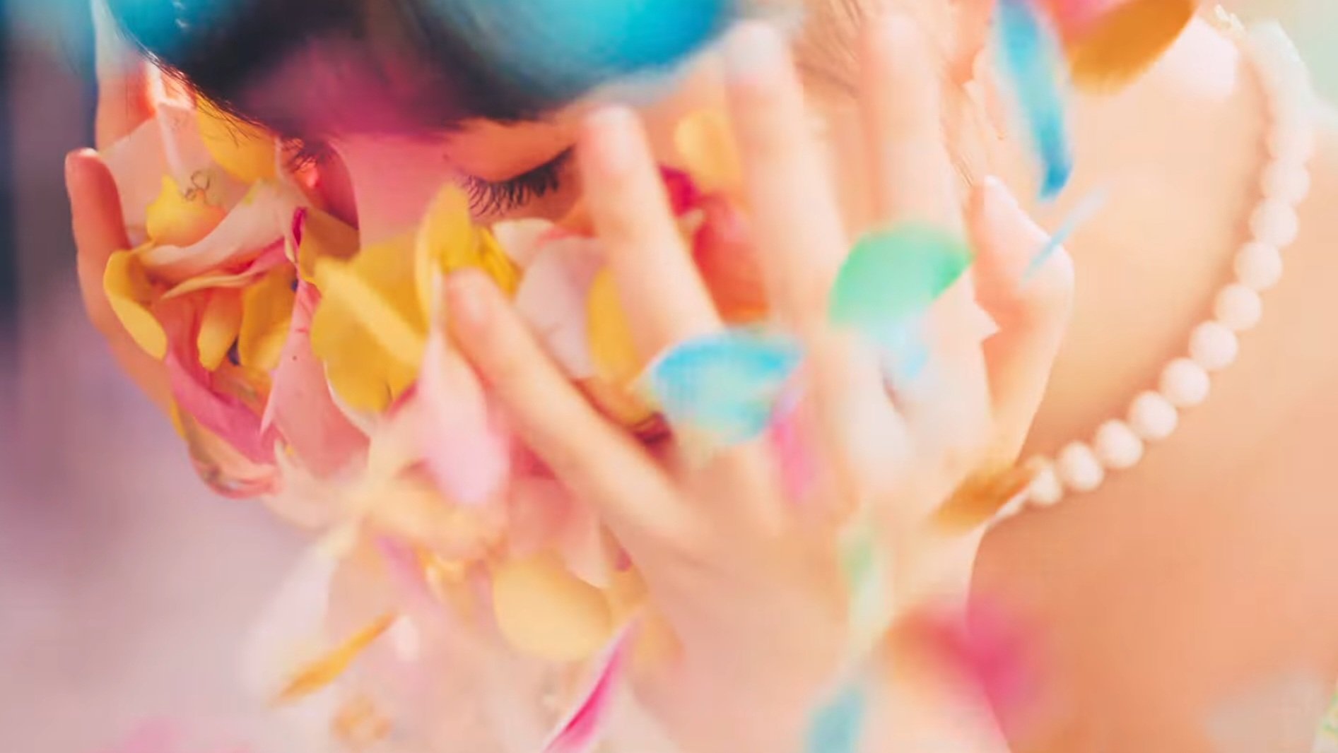 [잡담] 아이브 일레븐 일본 데뷔 뮤비 좋았던 장면들 ㅜㅜ 갠적으로 한국 버전보다 좋다 | 인스티즈