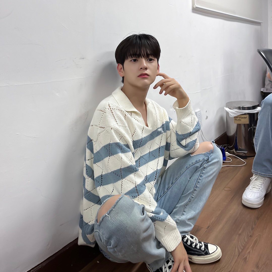 [잡담] 아니 이분 진짜 사슴같으싣다 | 인스티즈