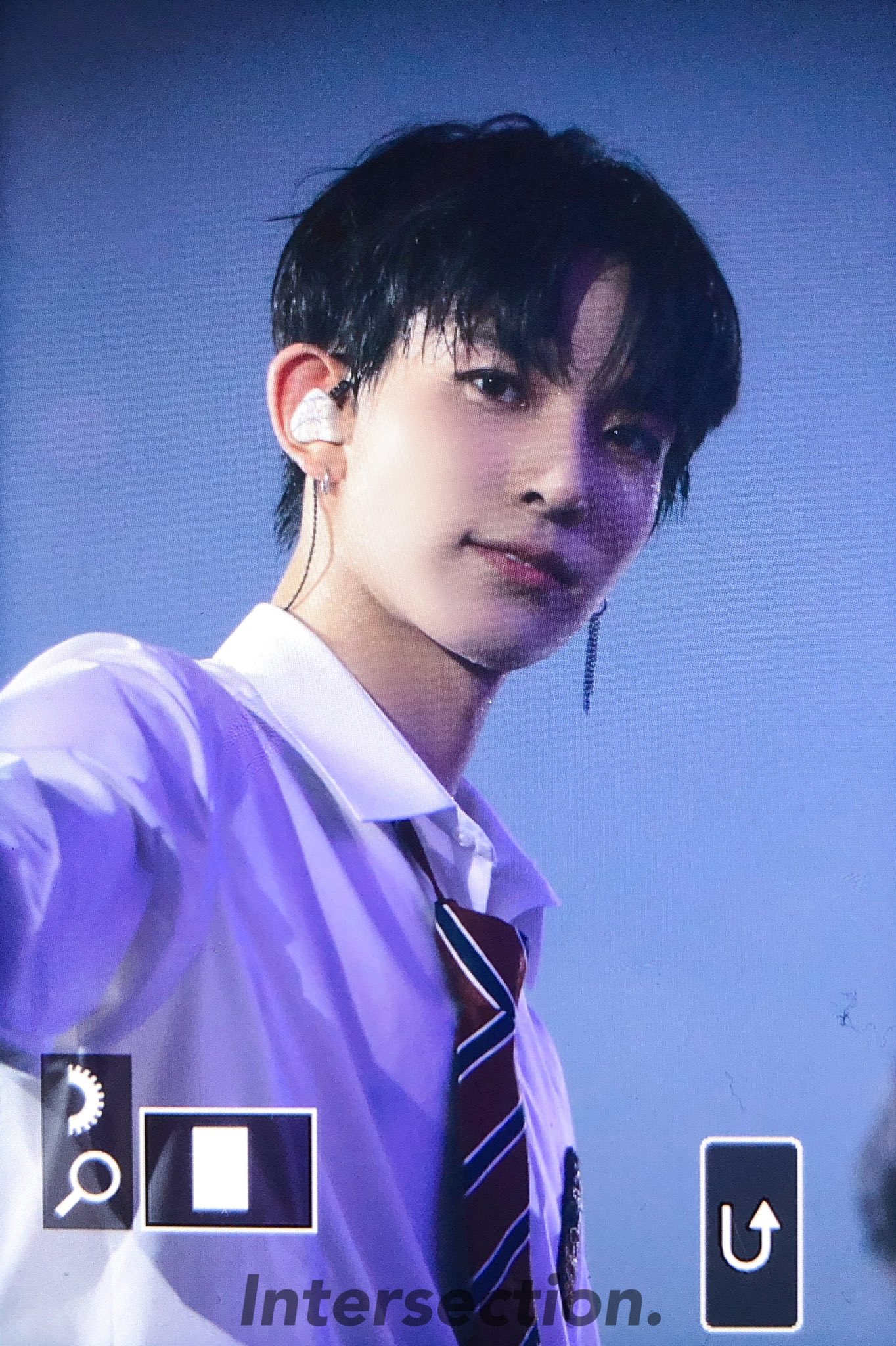 [잡담] 이희승이 이 세계 사람으로 안 보여요.. | 인스티즈