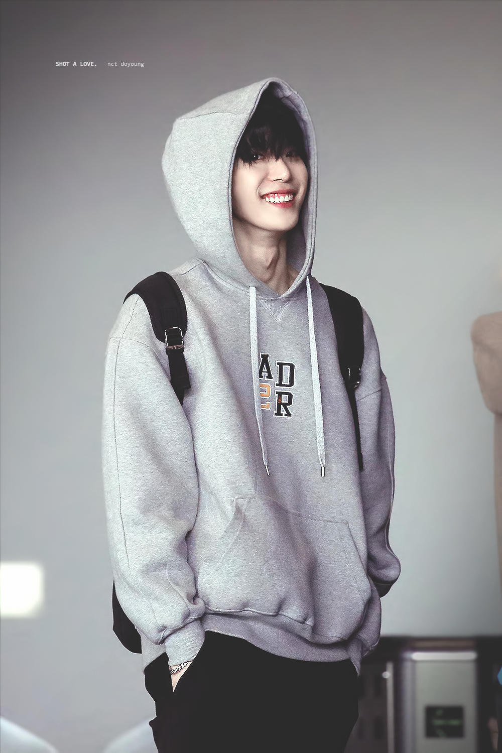 [잡담] 회색후드 글 공감되는게 나 도영 이 날 사진 진짜 좋아했음... | 인스티즈