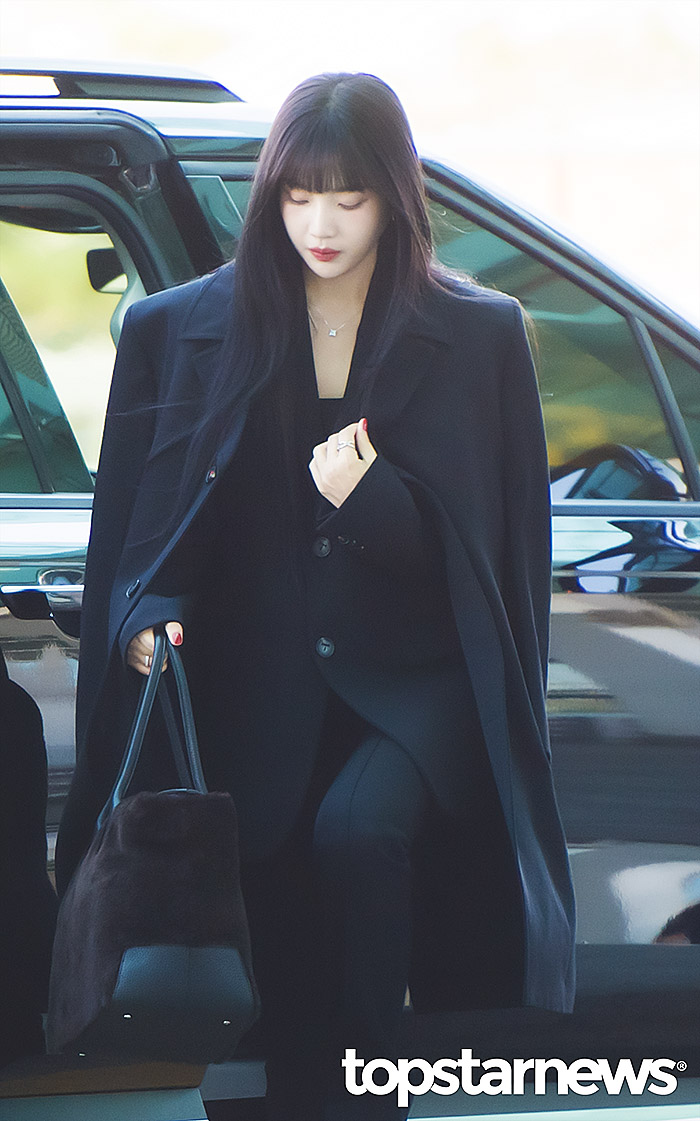 [잡담] 와 조이 출국하는데 착장 개머시써............오우....ㄷㄷ | 인스티즈