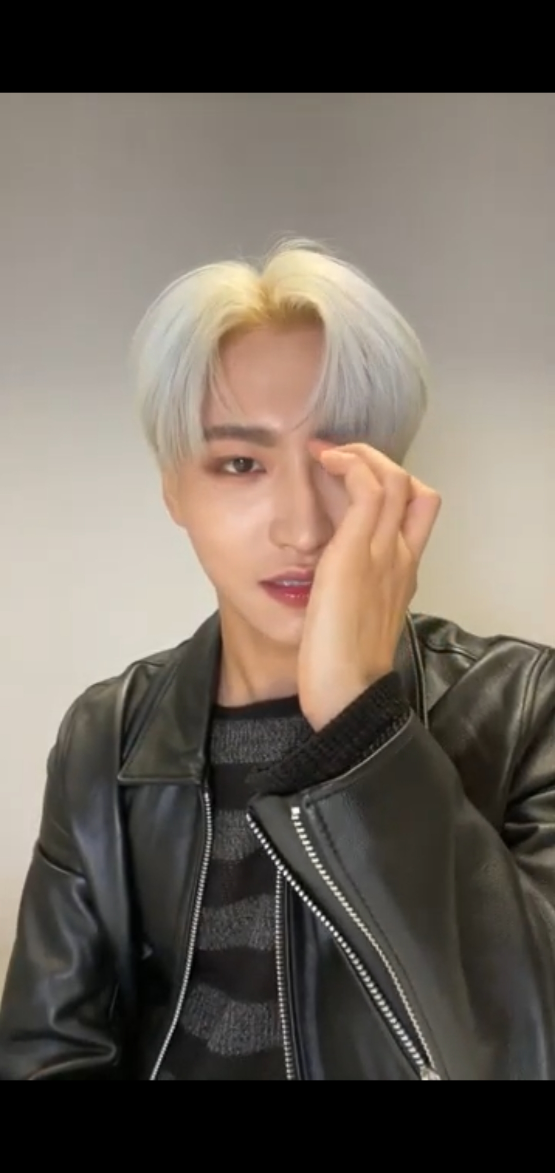 [잡담] 에이티즈 성화 백발함ㅠㅠㅠㅠㅠㅠㅠㅠ | 인스티즈