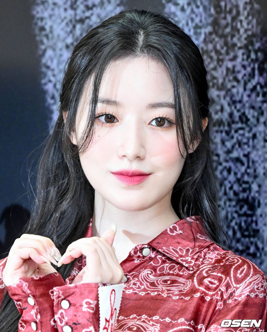 [잡담] 와 더 현대 골든 구스 예슈화 진짜 레전드다 | 인스티즈