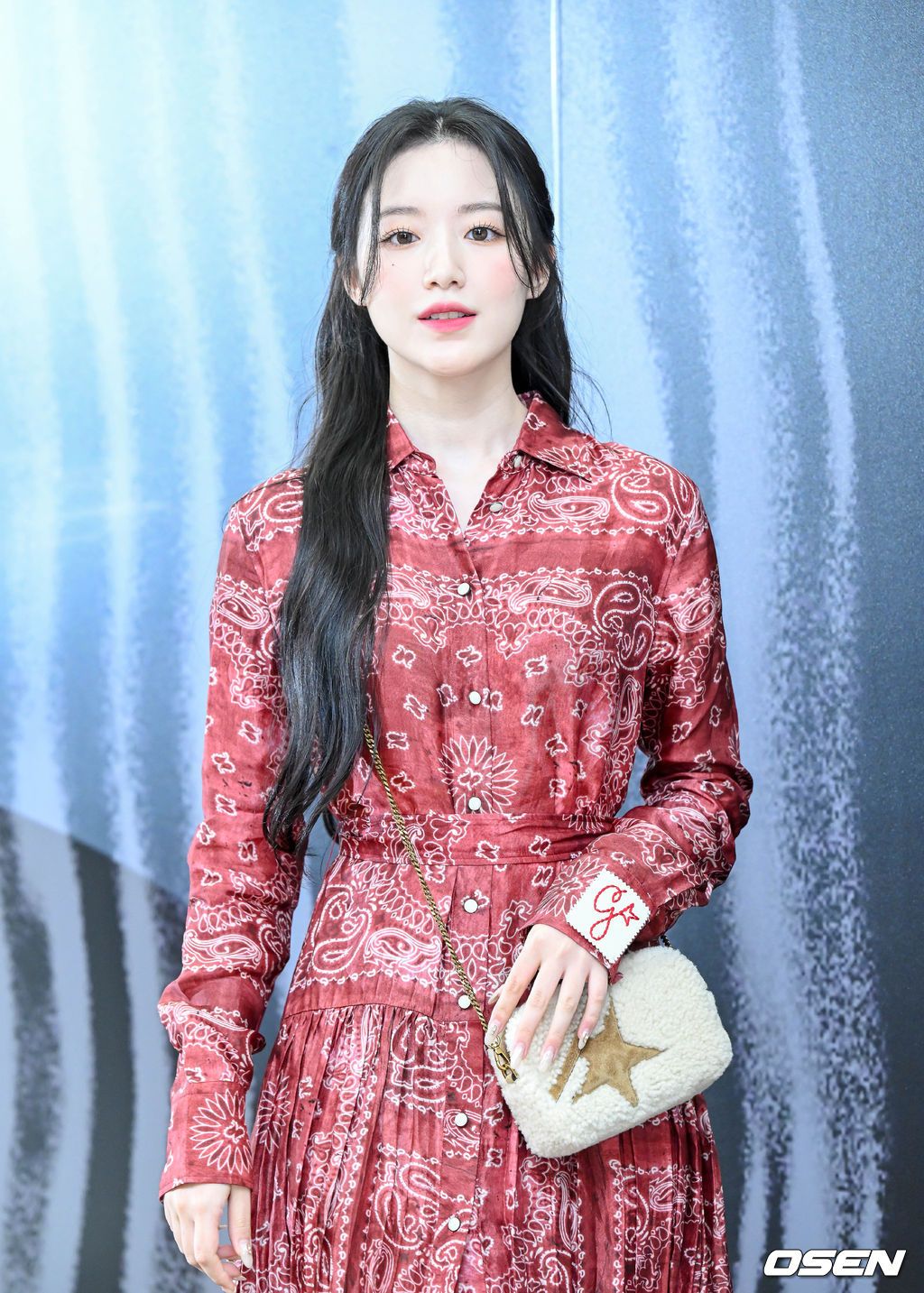 [잡담] 와 더 현대 골든 구스 예슈화 진짜 레전드다 | 인스티즈