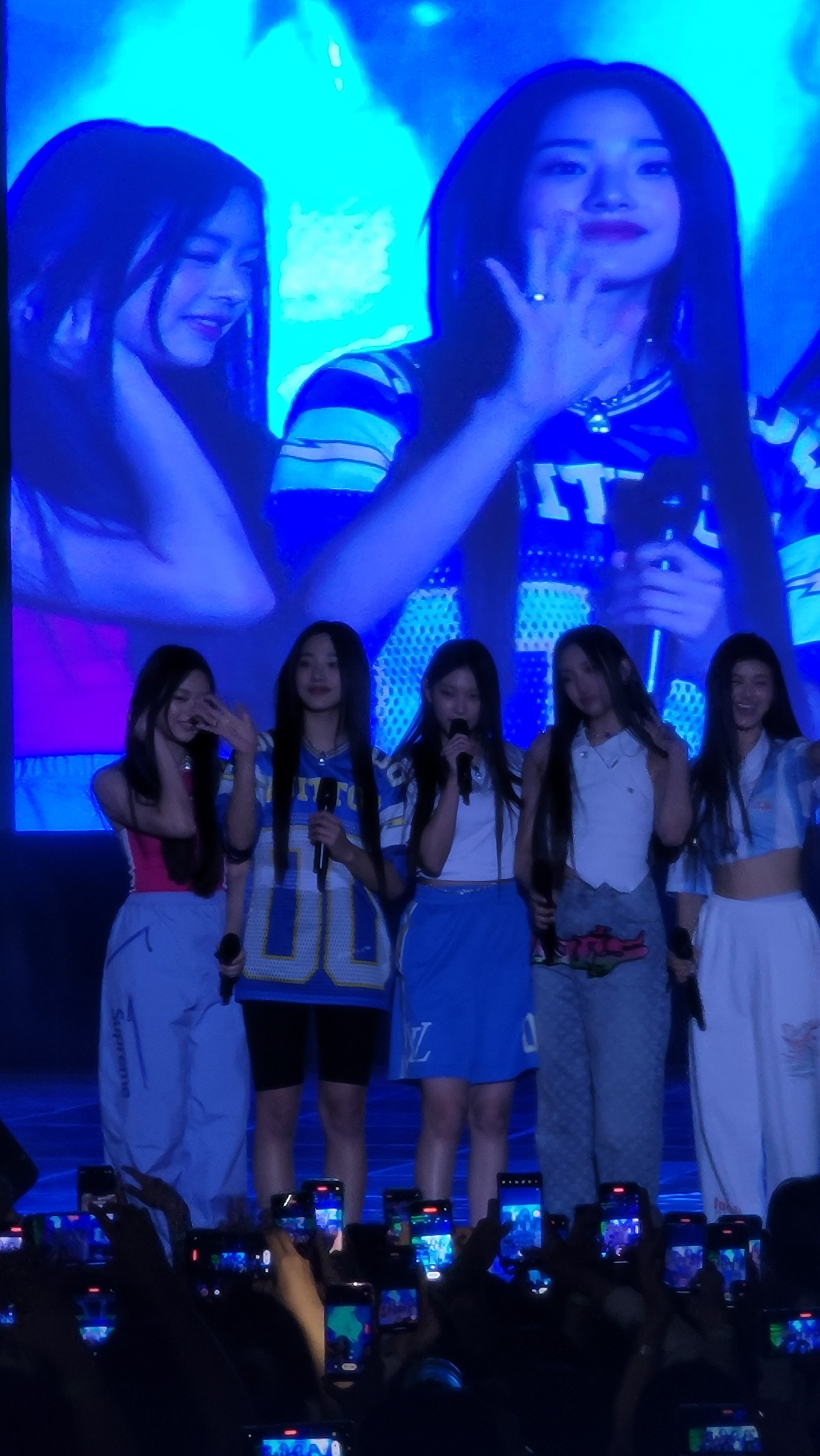 [잡담] 전광판 미인 김민지 보고갈 사람 | 인스티즈