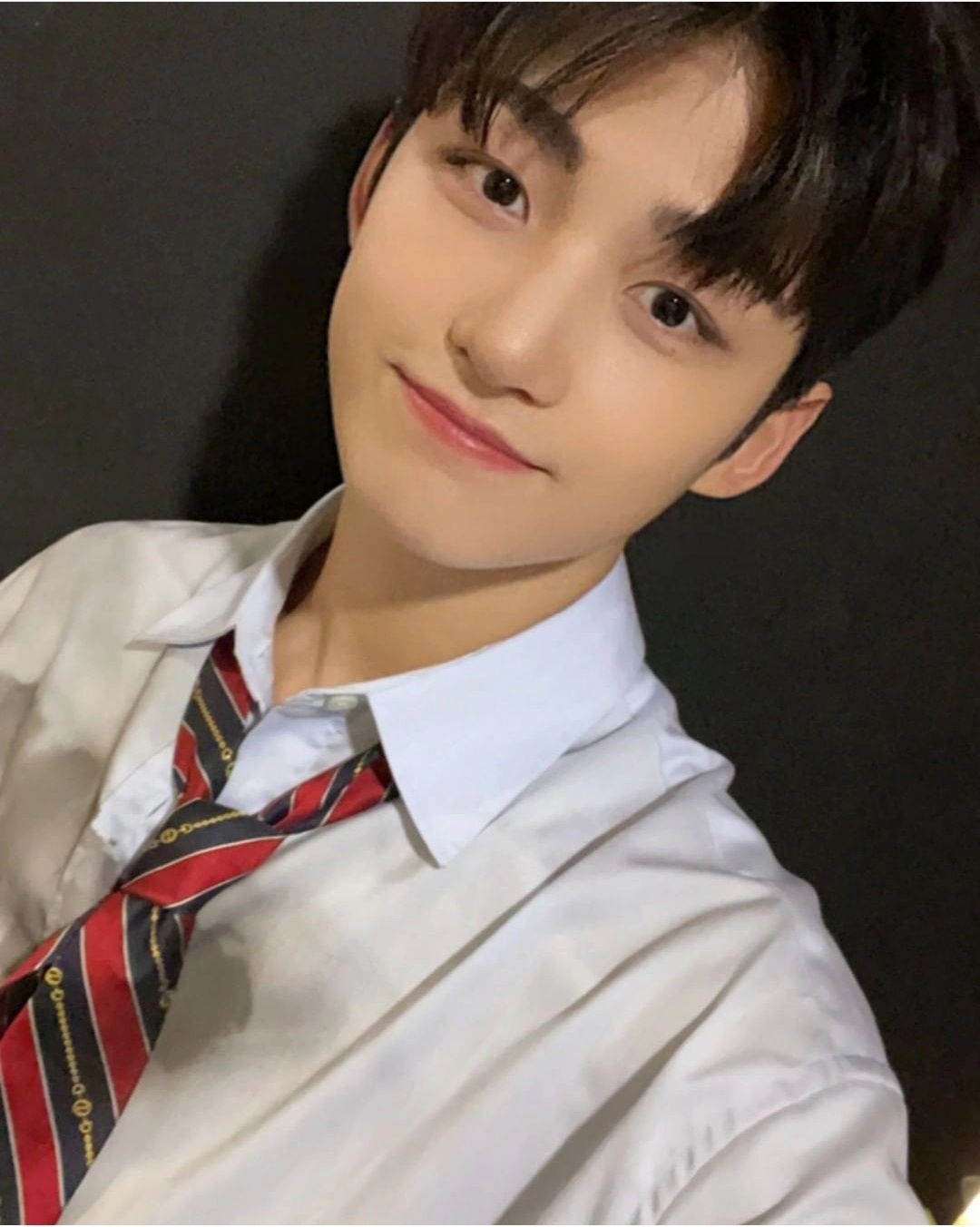 [잡담] 상원이 지훈이 내놔 빅히트 나쁜넘들아.... | 인스티즈