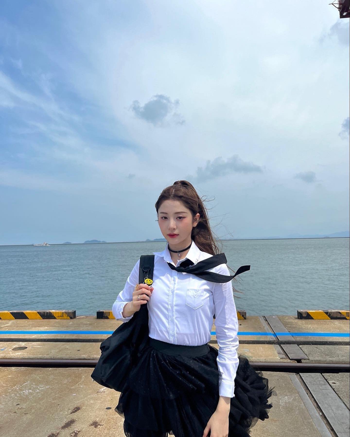 [잡담] 르세라핌 허윤진 트레일러 공개돼서 신났나봨ㅋㅋㅋ | 인스티즈