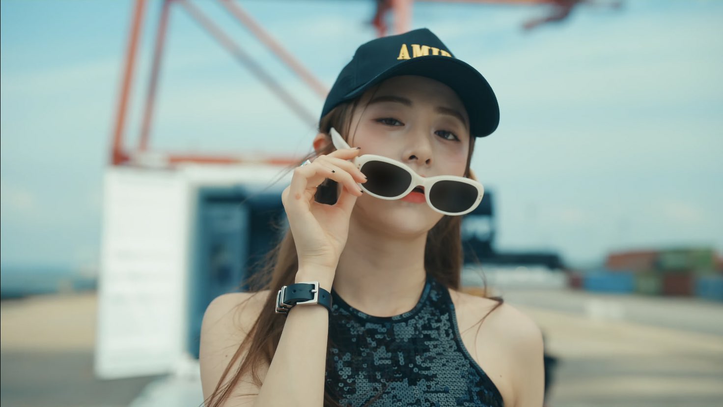 [잡담] 르세라핌 트레일러 착장 모음 | 인스티즈