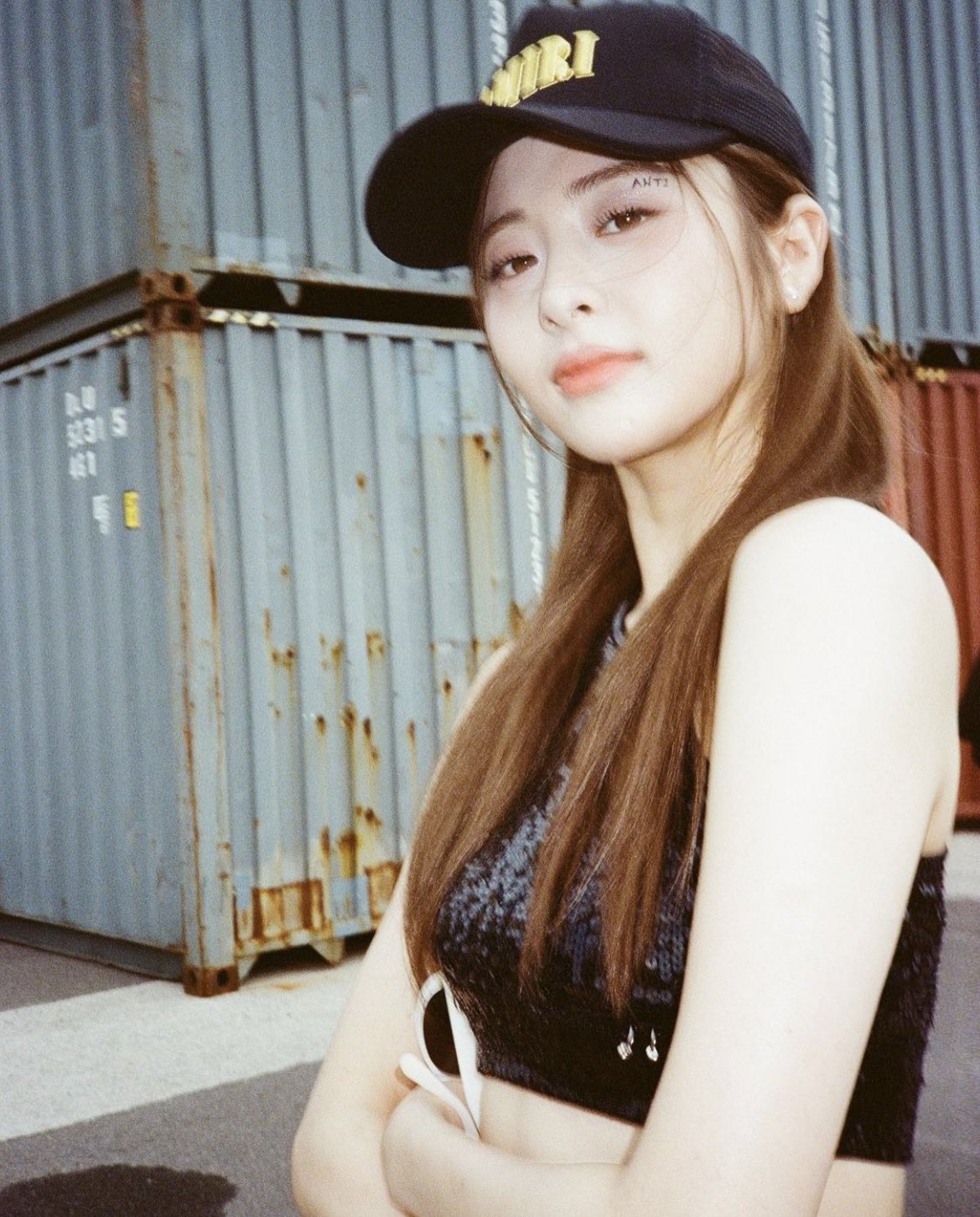 [잡담] 르세라핌 허윤진 트레일러 공개돼서 신났나봨ㅋㅋㅋ | 인스티즈