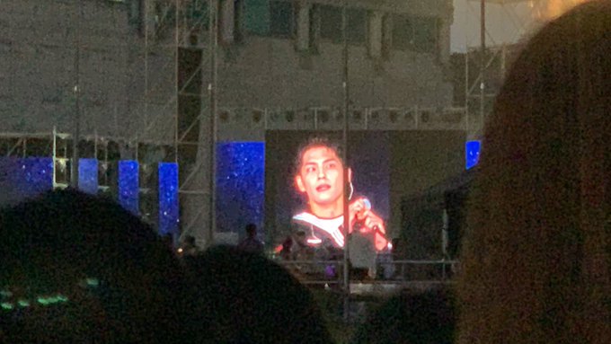 [잡담] 데식 원필 군행사중인데 난리남... | 인스티즈