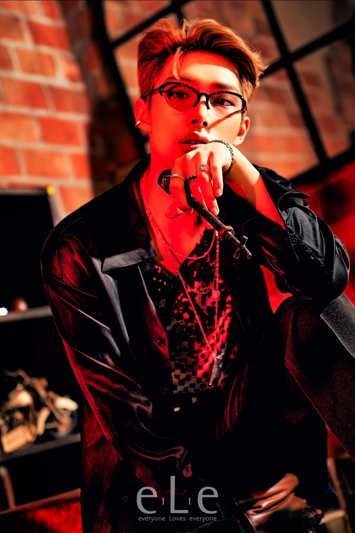 [잡담] 아이웨어 모델 했으면 좋겠다 | 인스티즈