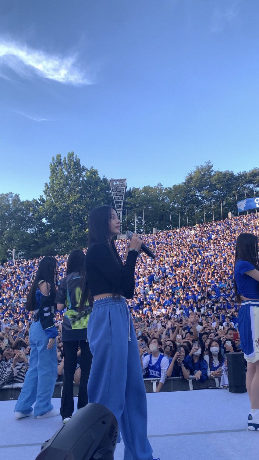 [잡담] 뉴진스 민지 진짜 입체적으로 생긴거 같아 | 인스티즈