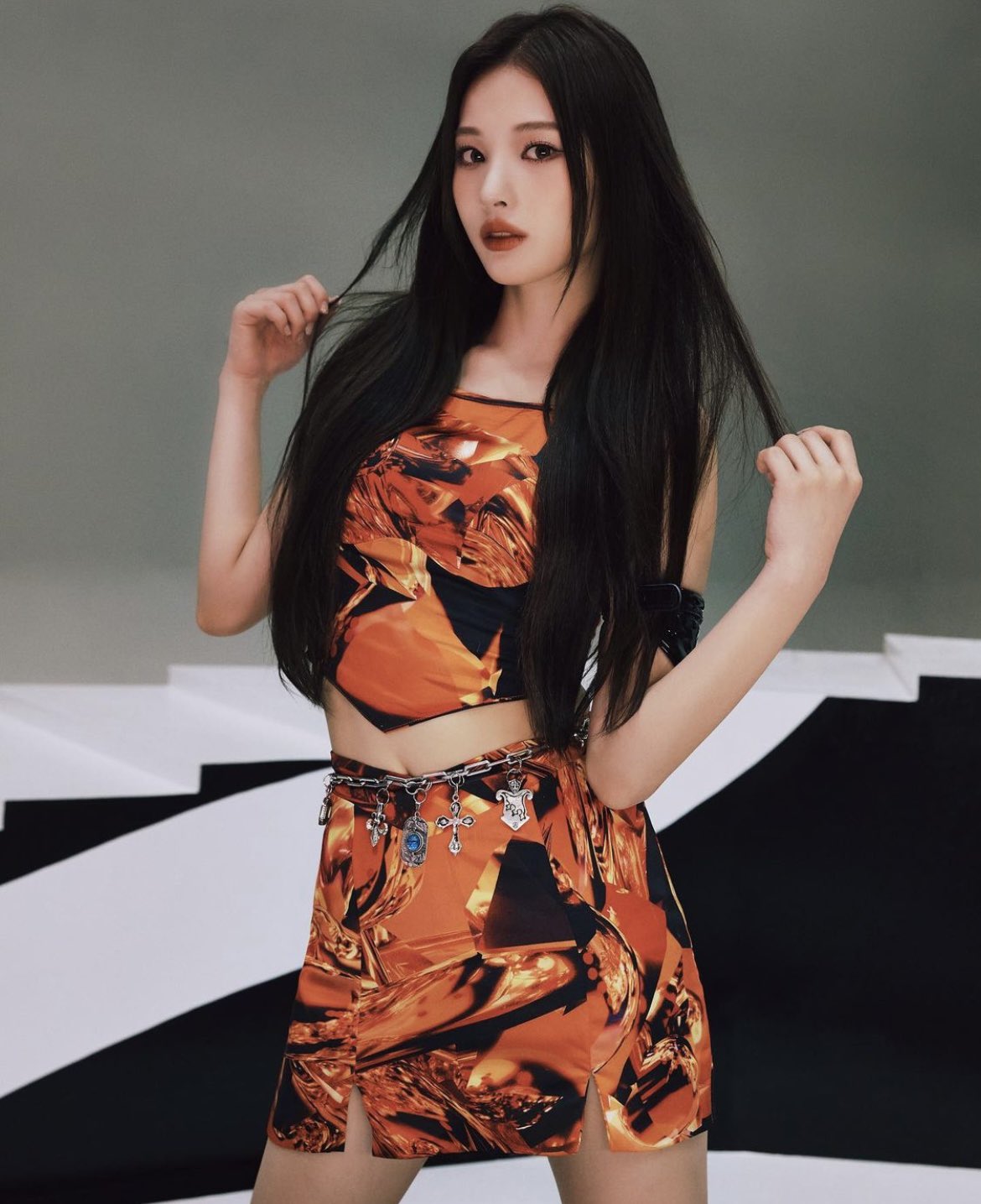 [잡담] 지니는 이 착장 제일 조아 | 인스티즈