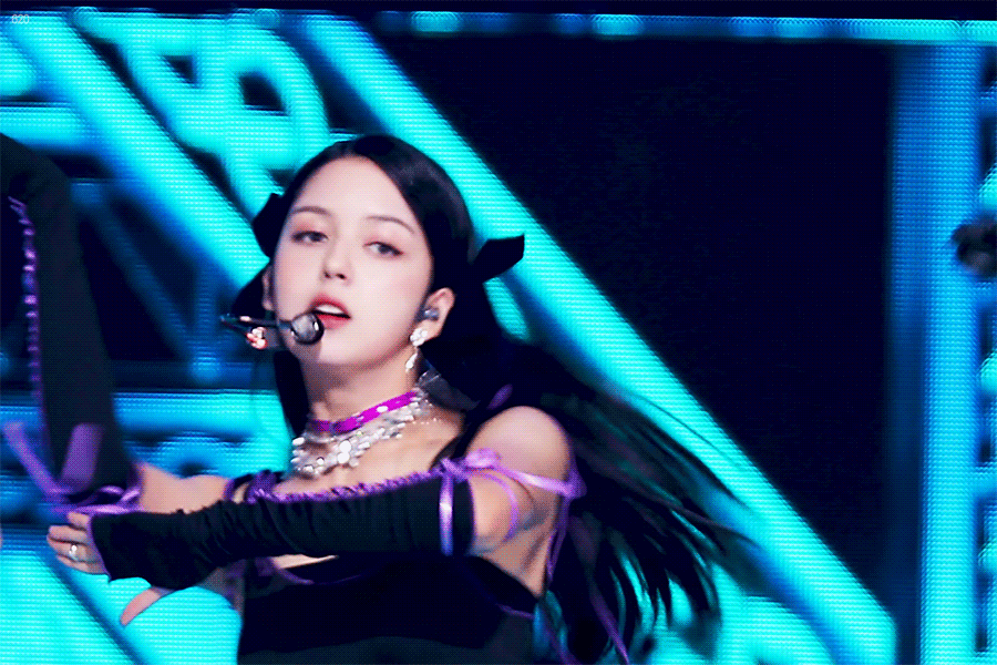 [잡담] 이 파트에서 눈썹 올리는 거 너무 좋아 | 인스티즈