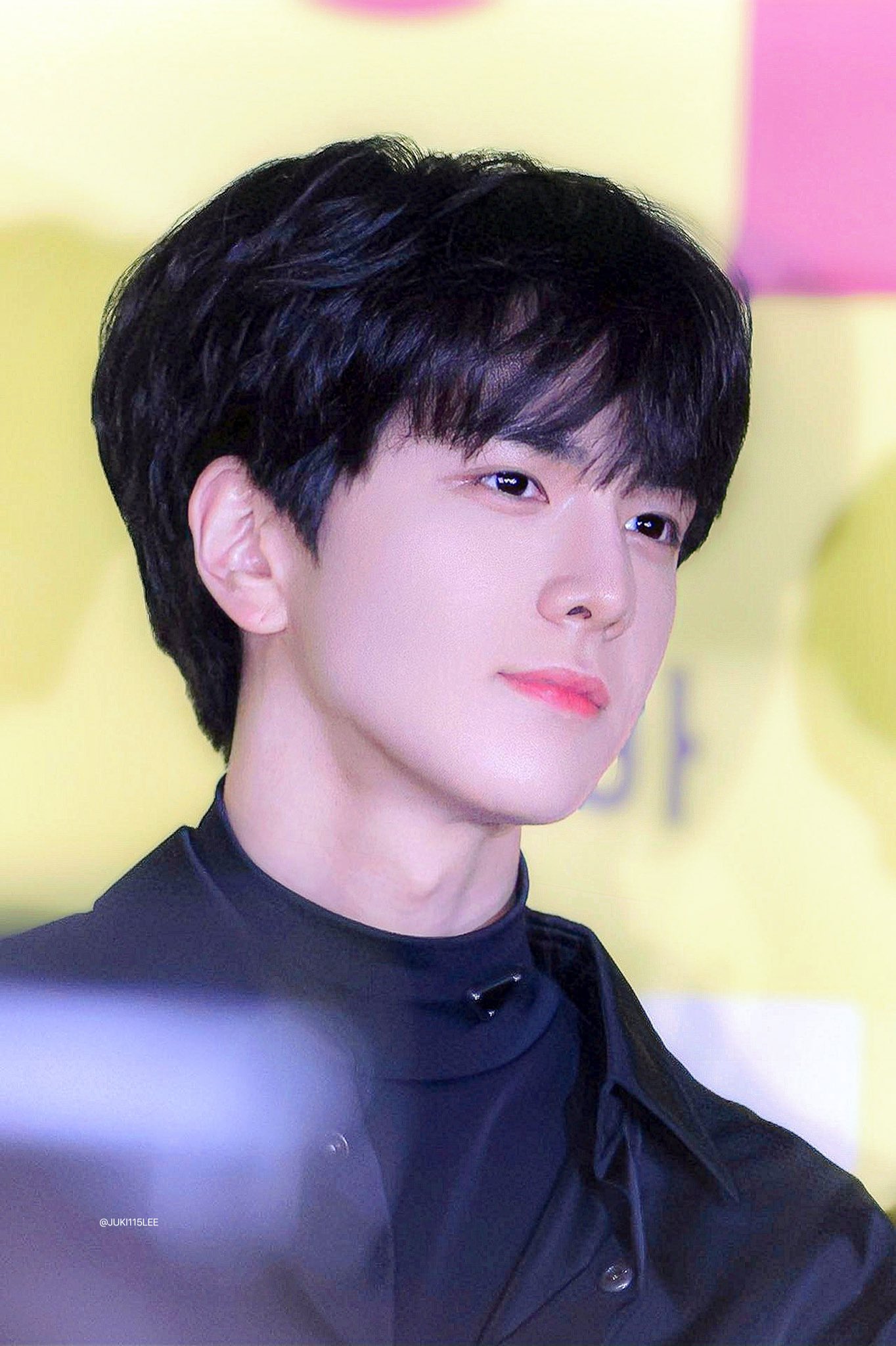 [잡담] 더보이즈 영훈 데뷔 전부터 지금까지 완전 똑같이 생겼는데 | 인스티즈