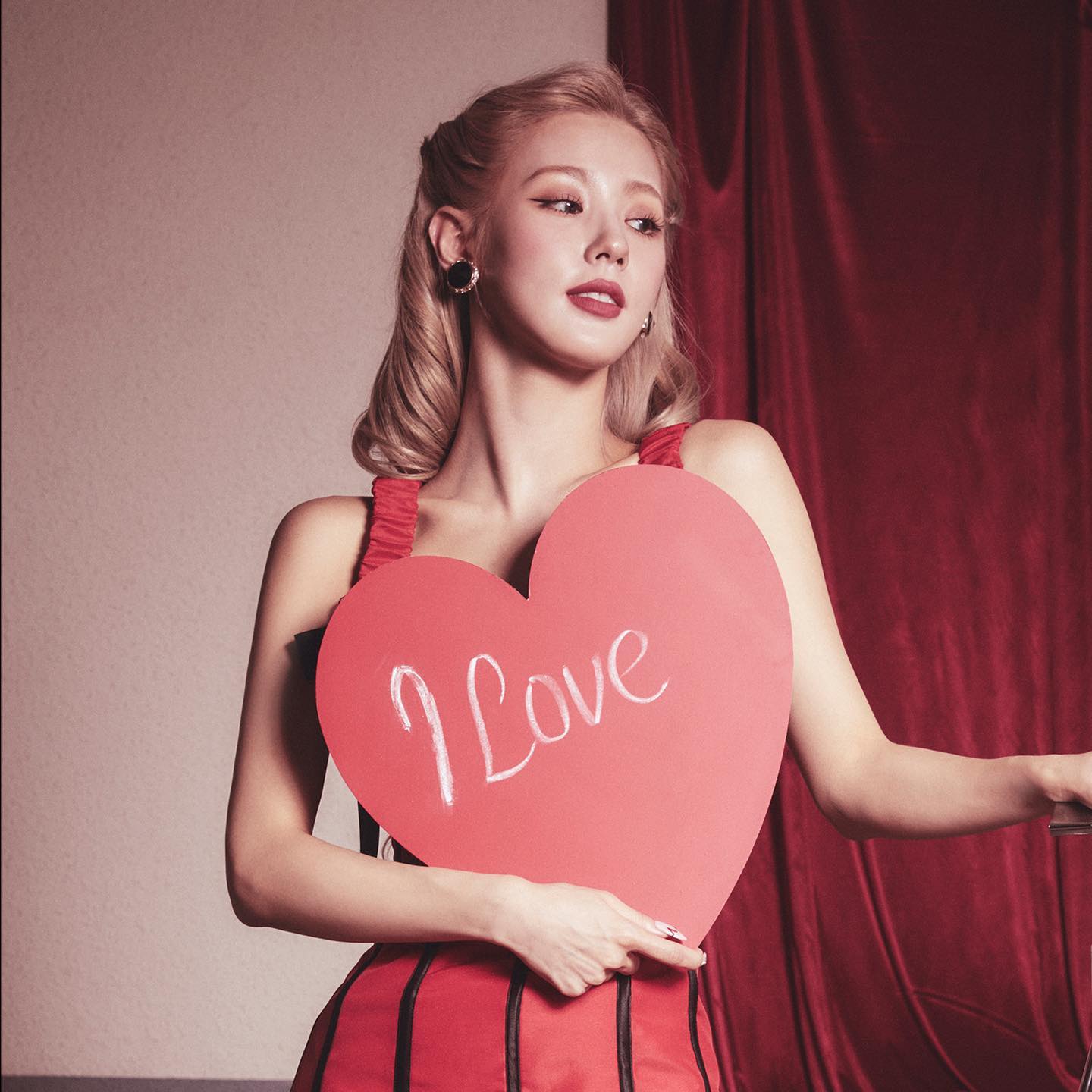 [잡담] 미연 컨포 이제봤는데 이목구비 장난없네 | 인스티즈