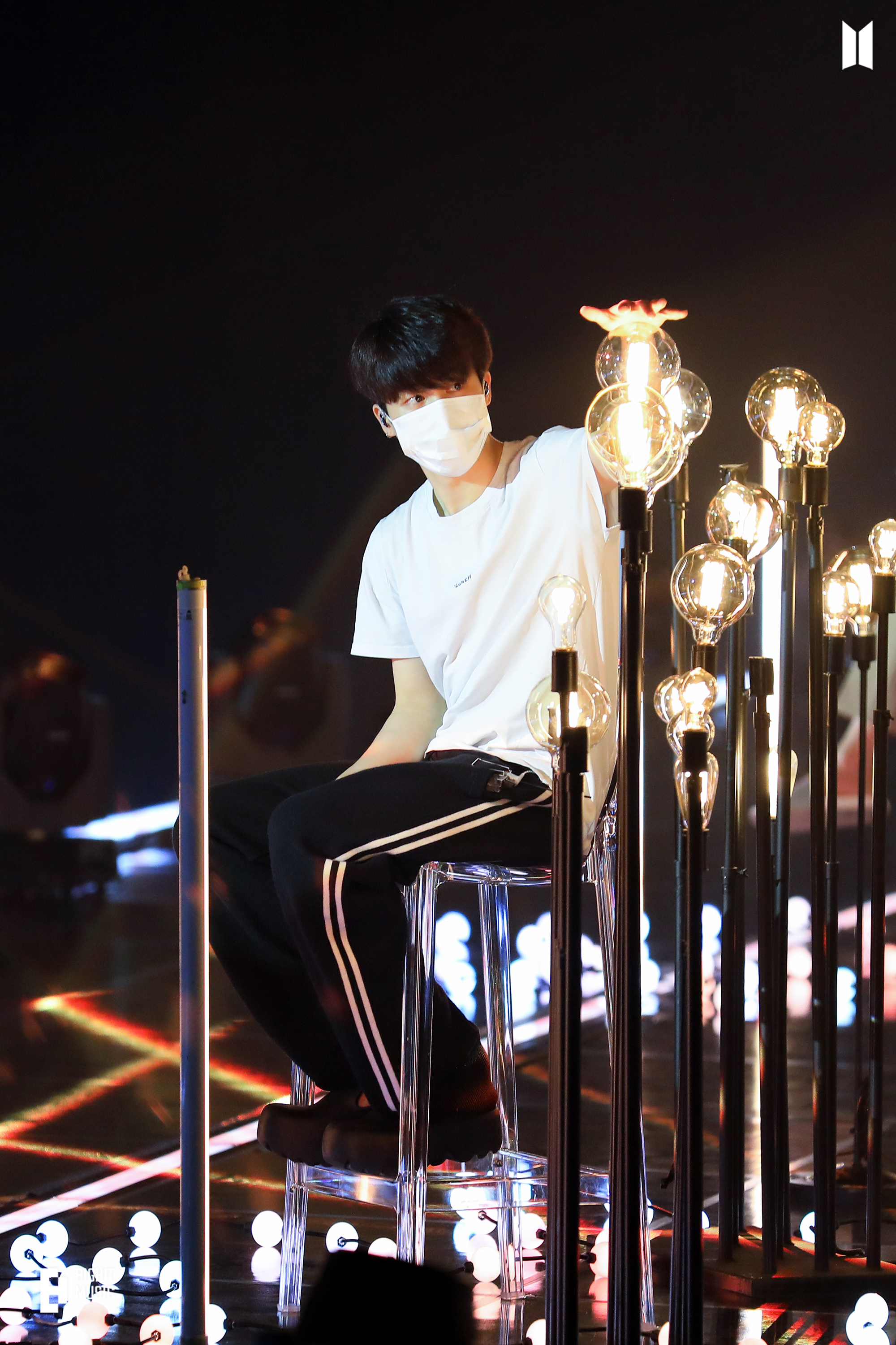 [잡담] 방탄 지민은 진짜 헤어메이크업 시키지 마라.... | 인스티즈