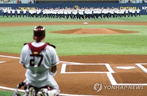 다음주 금요일에 신인애들 시구시포할때 | 인스티즈