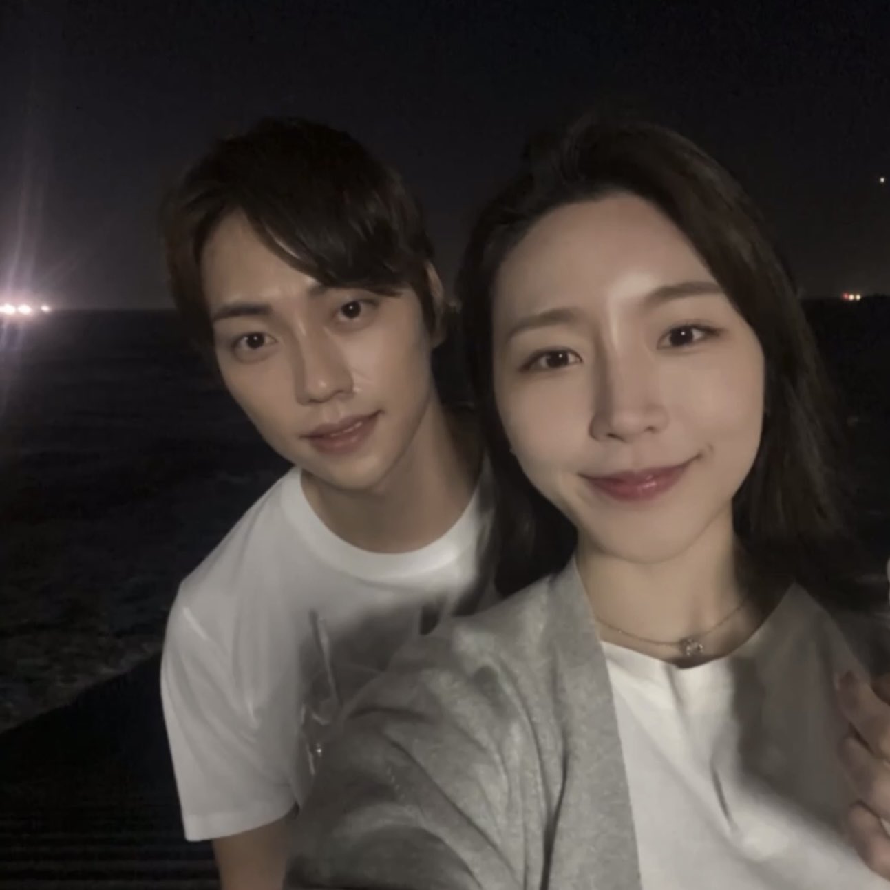 [잡담] 예쁘고 잘생긴 사람들이 셀카에 간절함이 없다더니 | 인스티즈