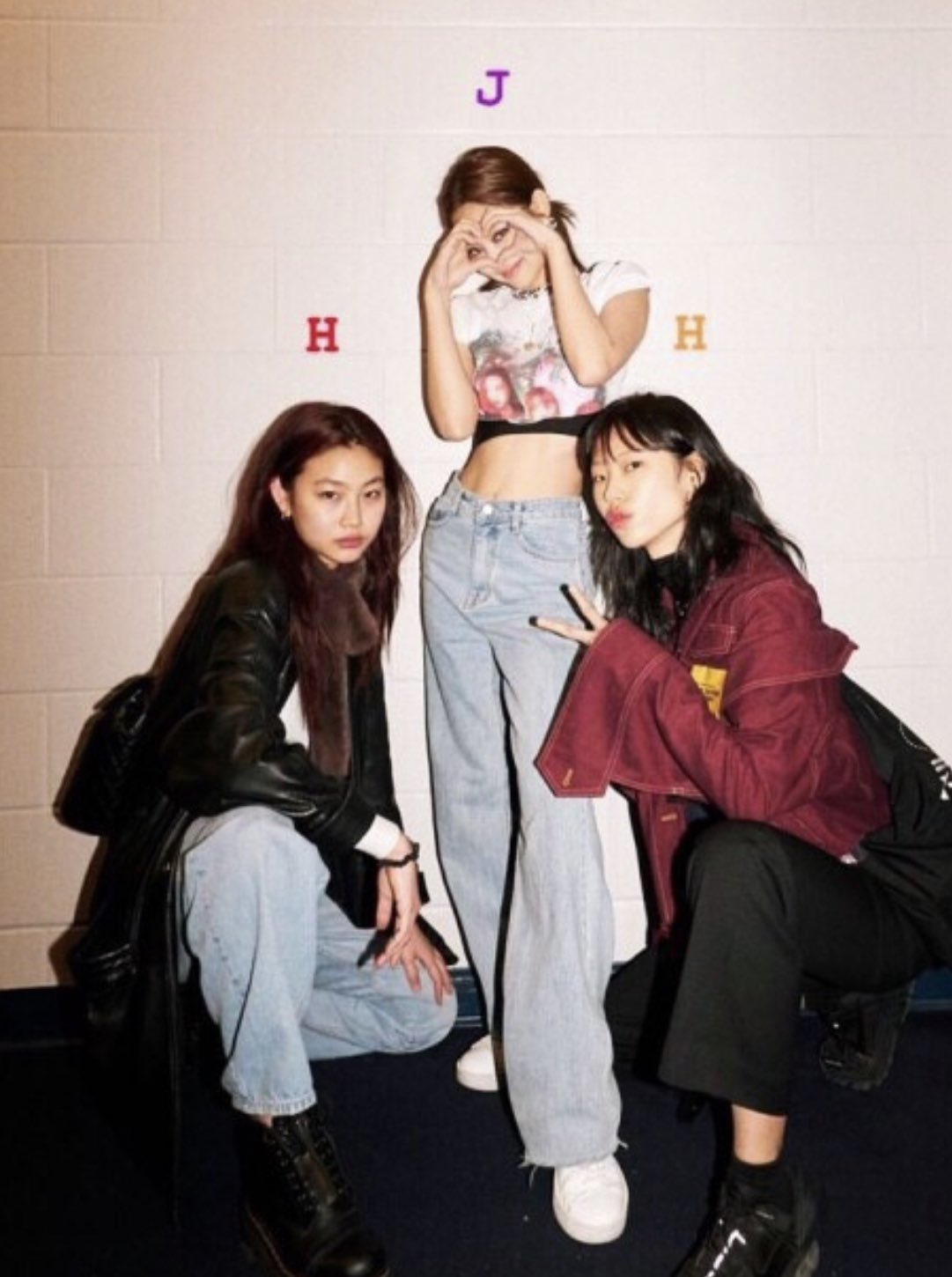 [잡담] 제니 정호연 같은비행기 타고 파리갔나봐 | 인스티즈