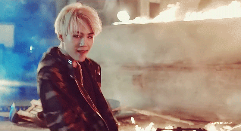 [잡담] 슈가 무대할 때 내가 좋아하는 것들... | 인스티즈