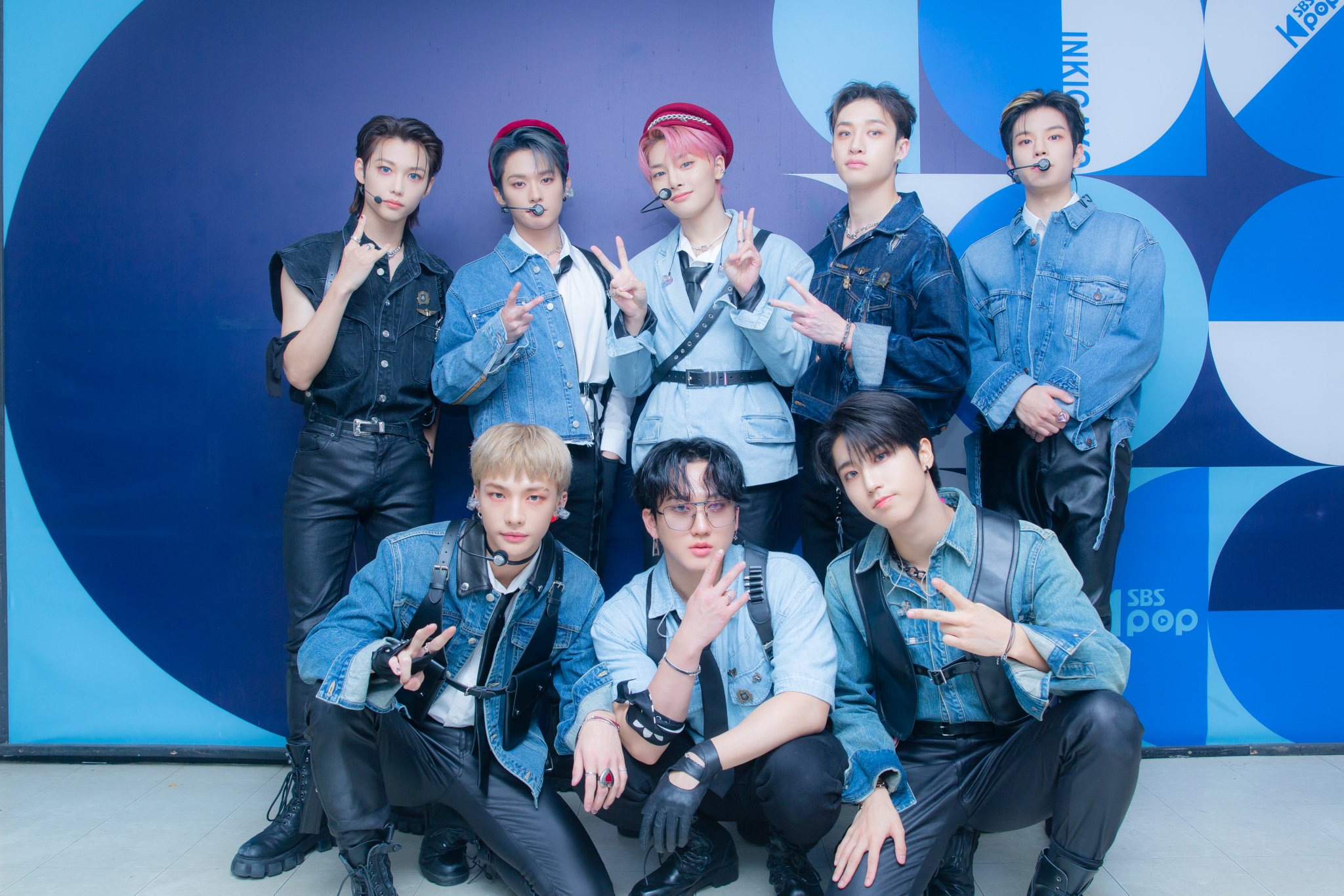 [잡담] 스키즈 인기가요 착장 개좋다 | 인스티즈