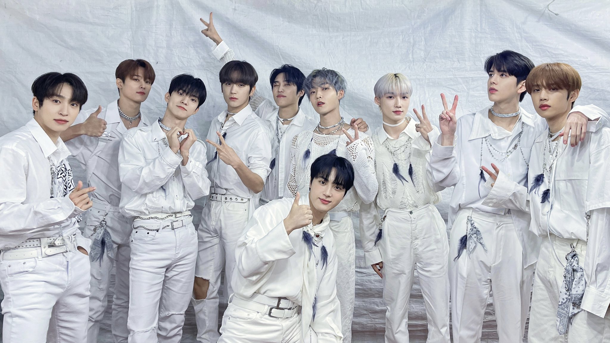 [잡담] 더보이즈 대구 단체사진 떴다!!!!!!!!! - 인스티즈(instiz) 연예 카테고리