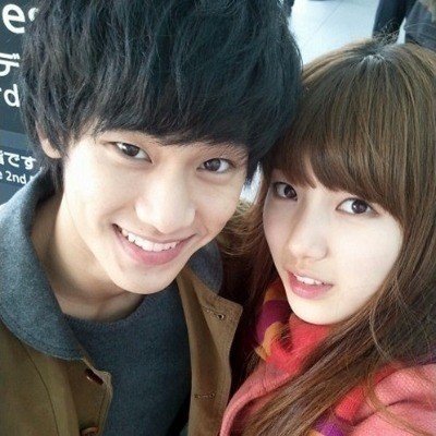 [잡담] 김수현 수지 드하 셀카 찍은거 지금 보니까 둘 다 어리다 ㅋㅋㅋㅋㅋ | 인스티즈