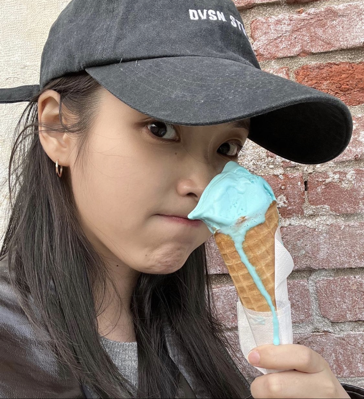 [잡담] 얘들아(0명) 아이유 여행사진 봤니 | 인스티즈