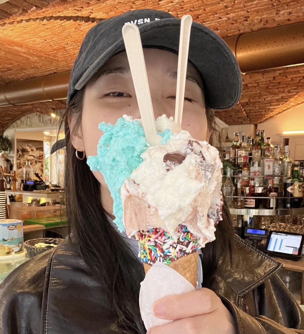 [잡담] 얘들아(0명) 아이유 여행사진 봤니 | 인스티즈