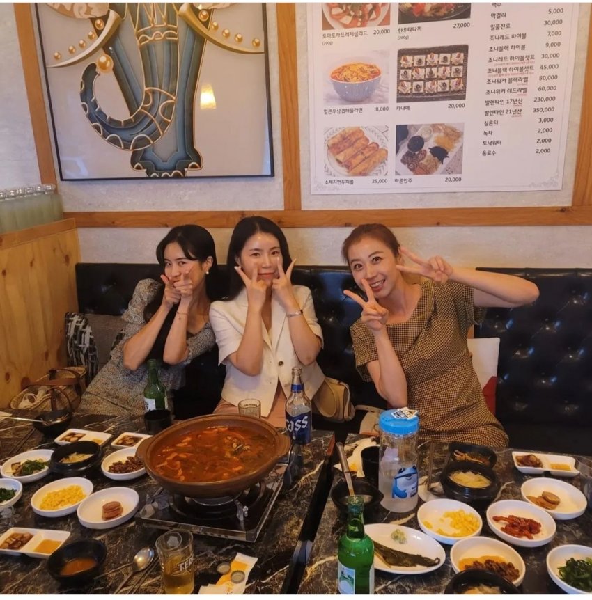 [잡담] 나는 솔로 10기분들 정숙님 곱창가게에서 모였네 | 인스티즈