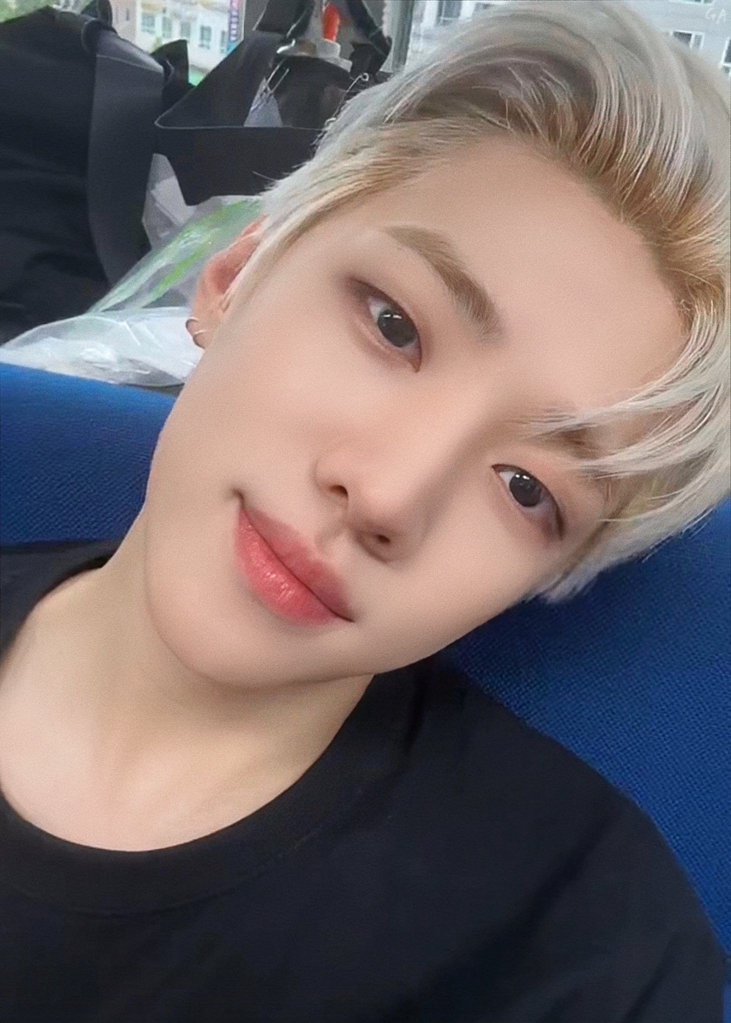 [잡담] 박재찬 얼굴 무슨 일이야?? | 인스티즈