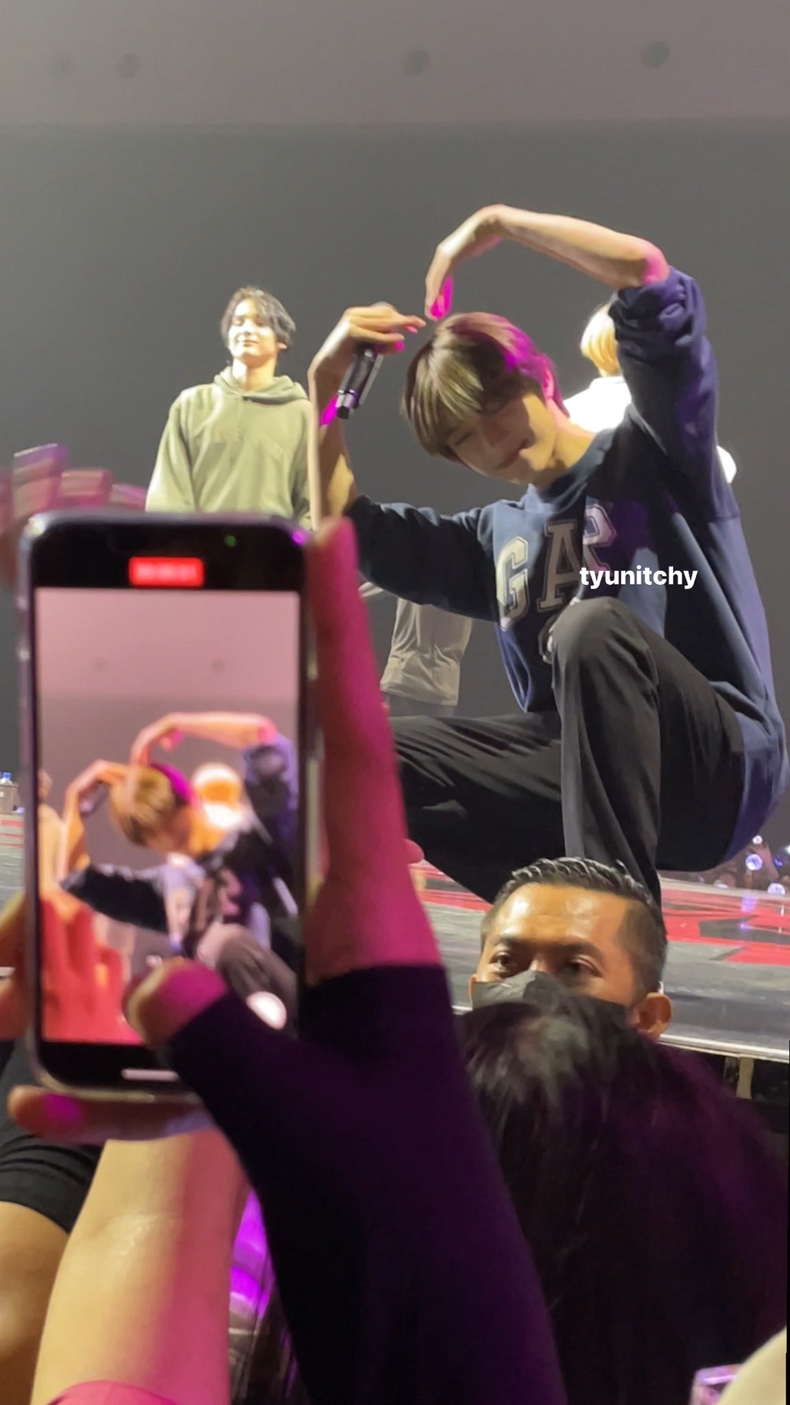 [잡담] 투바투 범규 아이돌이다... | 인스티즈