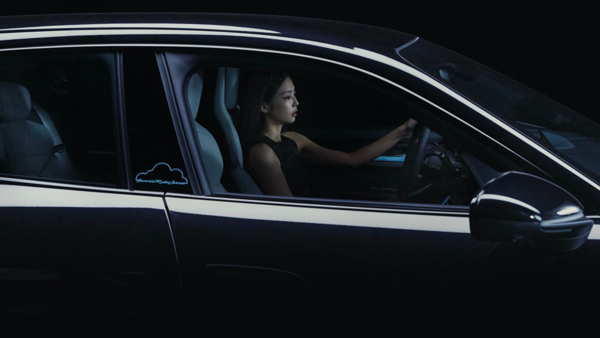 [잡담] 제니 이거 너무 고자극인데... | 인스티즈