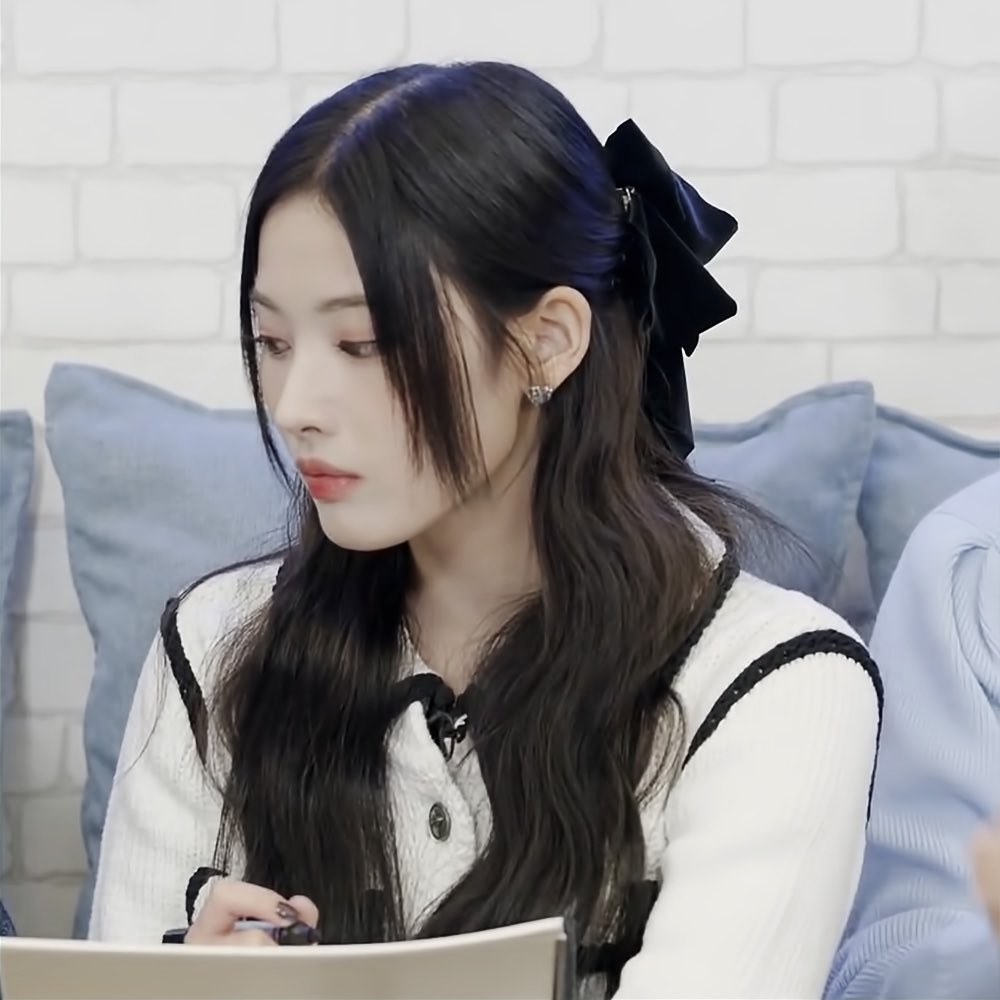 [잡담] 지니 오늘 반묶음 넘예 | 인스티즈