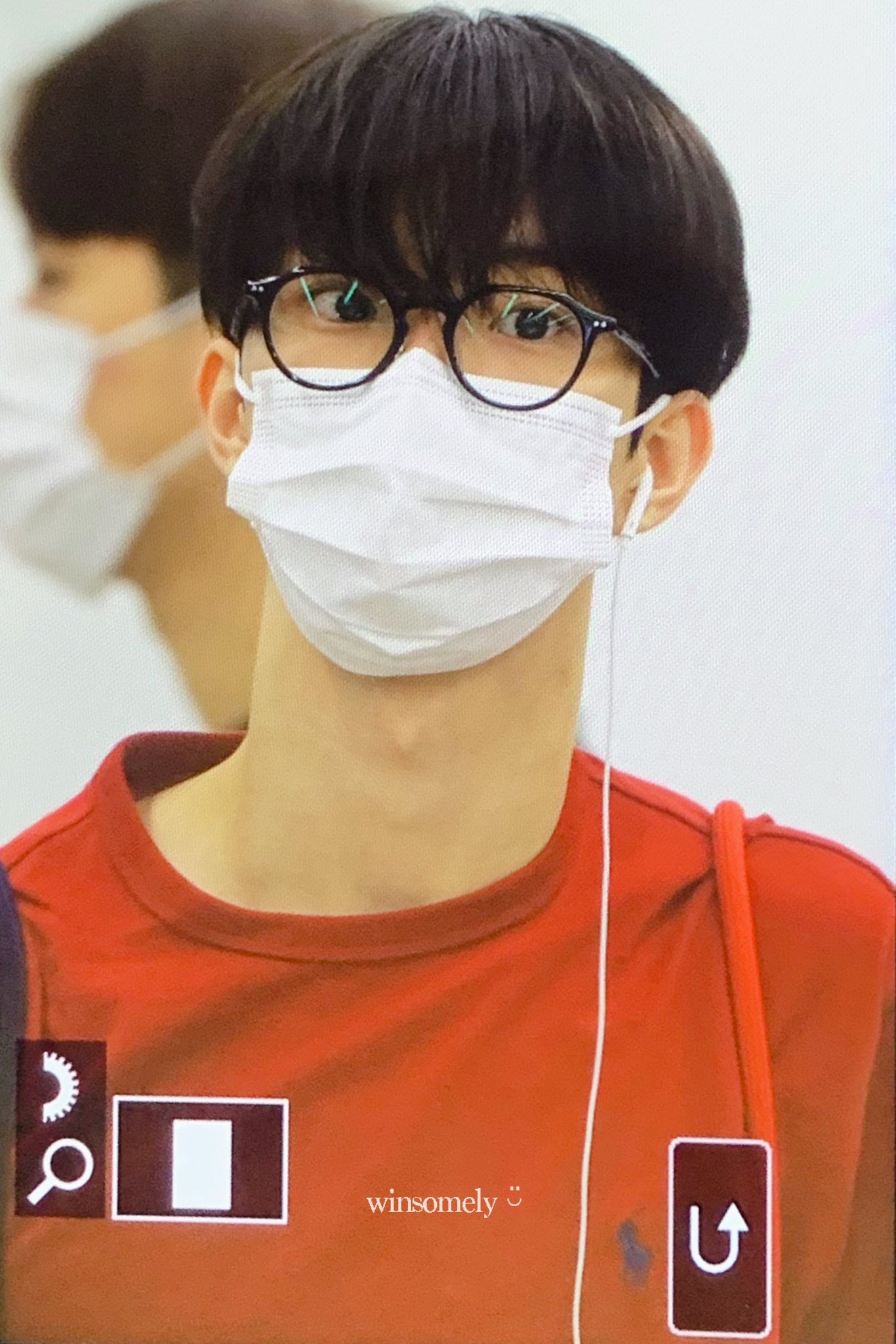 [잡담] 나는 진짜 얘가 이렇게 입고 다니는게 넘 좋다.. ㅈㅇ덥즈 큐 | 인스티즈