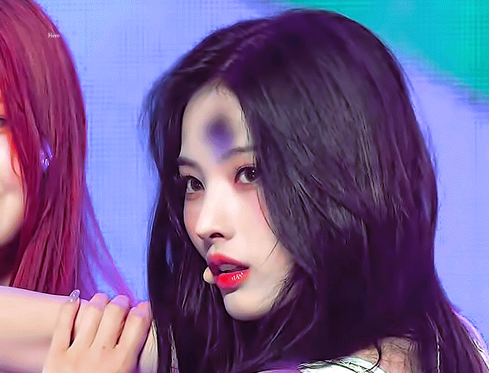 [잡담] 하 최지니 이마짚🤦🏻‍♀️...이건 너무 레전드지 그럼그럼 | 인스티즈