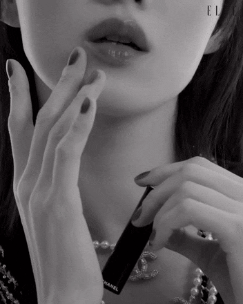 [잡담] 이번 엘르 30주년 기념 11월호 커버에 샤넬 엠버서더 총출동했네 | 인스티즈