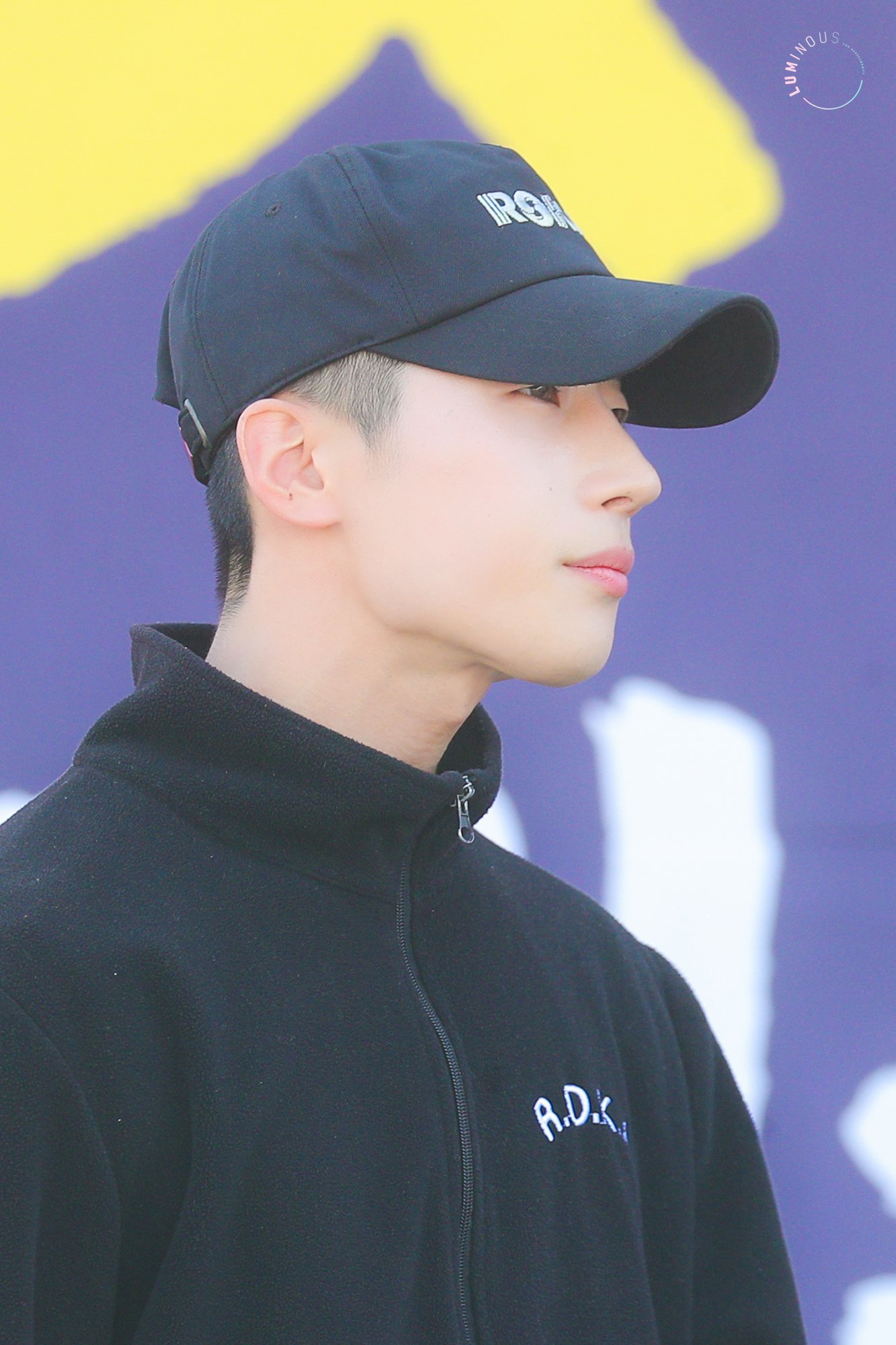 [잡담] 로카티 입은거 볼때마다 설렌다 | 인스티즈