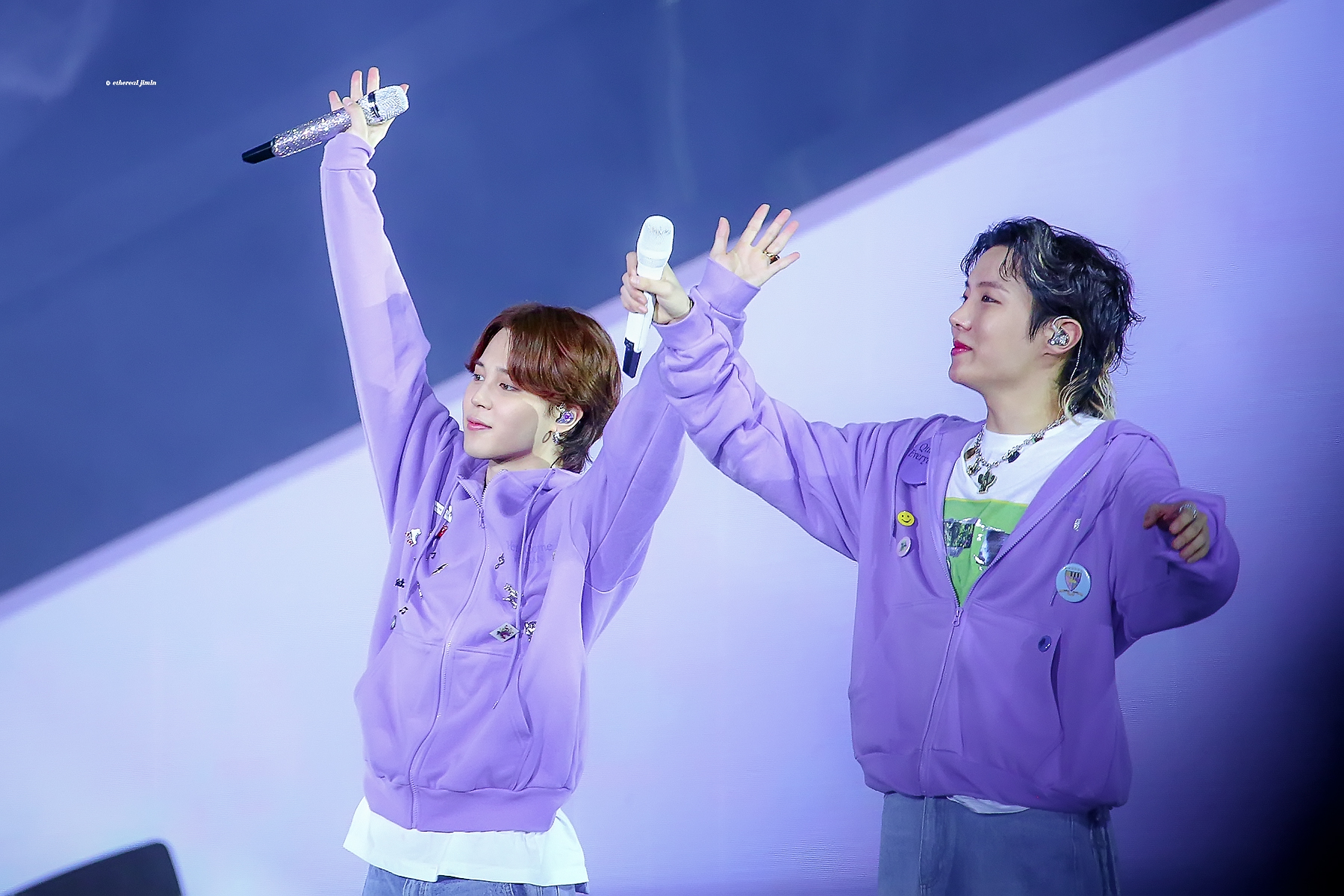 [잡담] 지민은 여쿨인데도 갈발 잘 어울리는듯 | 인스티즈