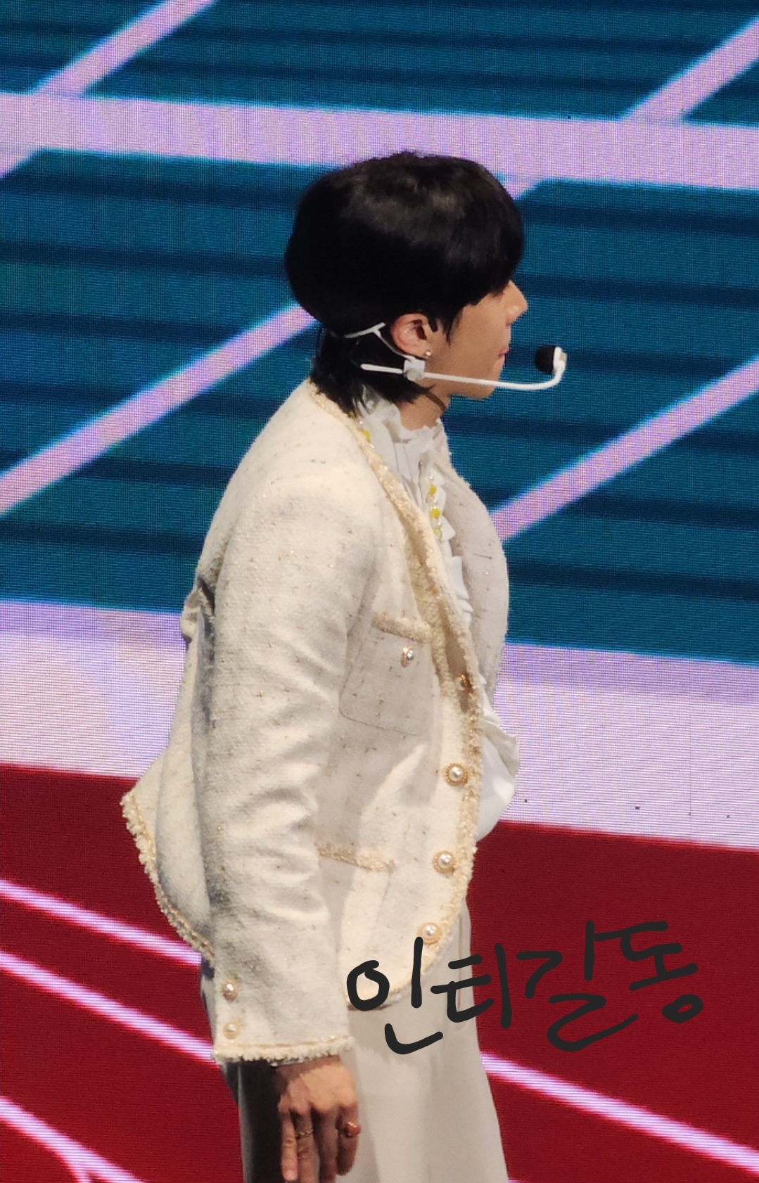 [잡담] 울트라로 찍은 기광이 폰카짤 | 인스티즈