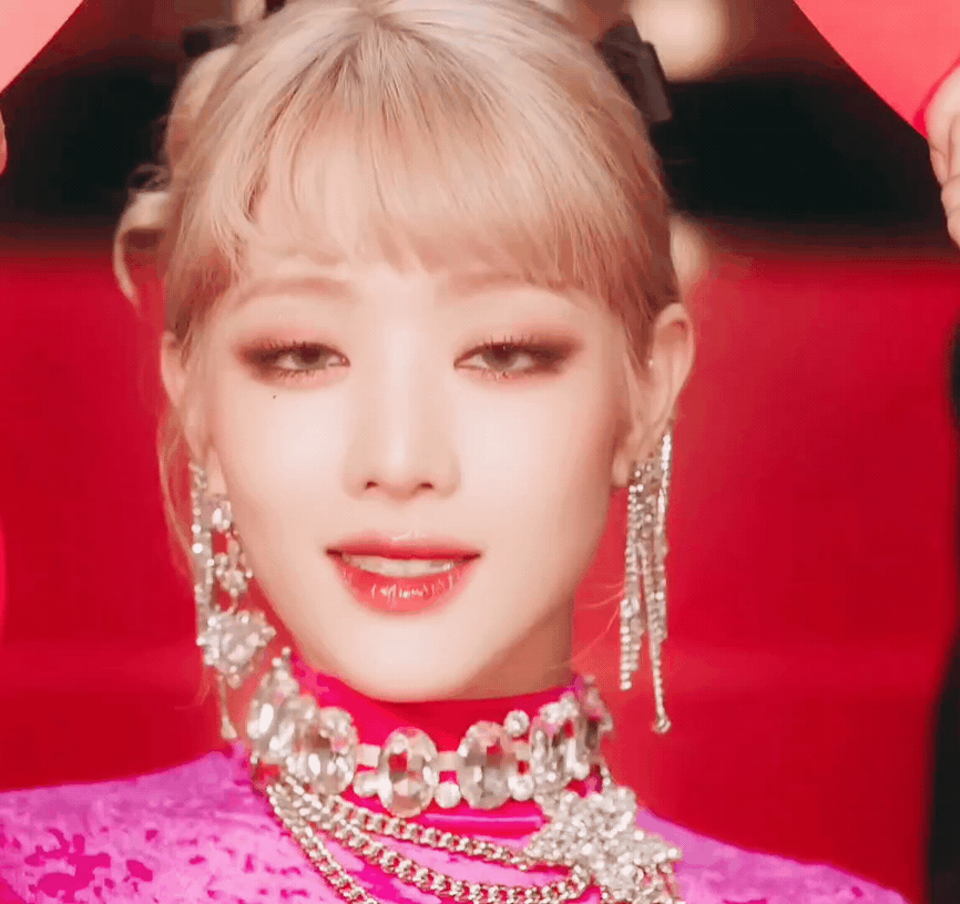 [잡담] 민니 도입부 얼굴 미친듯 | 인스티즈