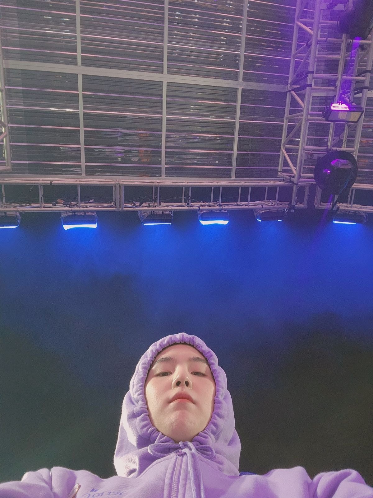 [잡담] 방탄 슈가 셀카 찍는 과정 | 인스티즈