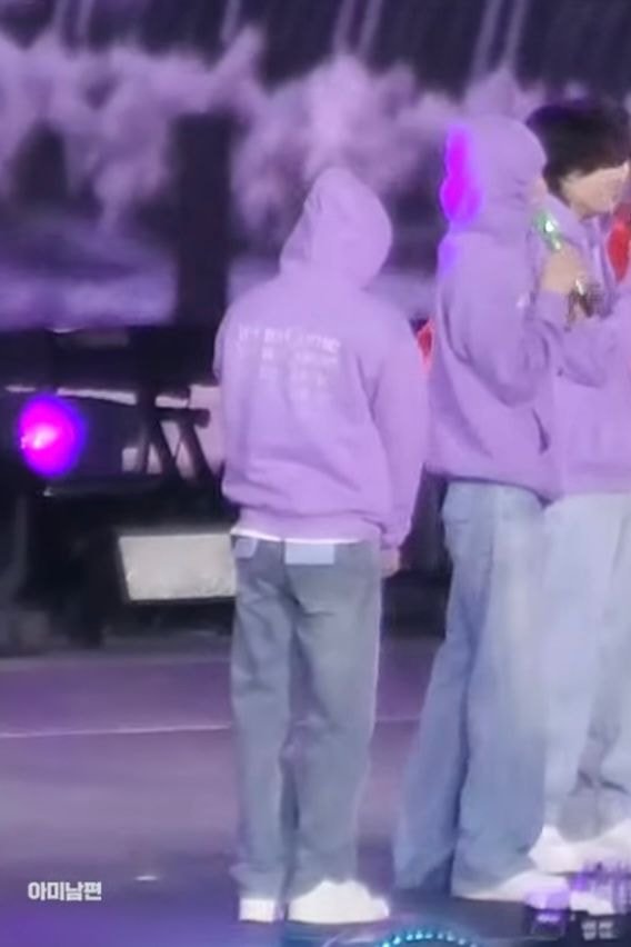 [잡담] 방탄 슈가 셀카 찍는 과정 | 인스티즈