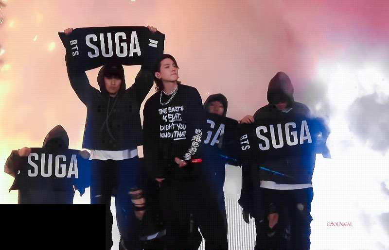 [잡담] 슈가 무대할 때 내가 좋아하는 것들... | 인스티즈